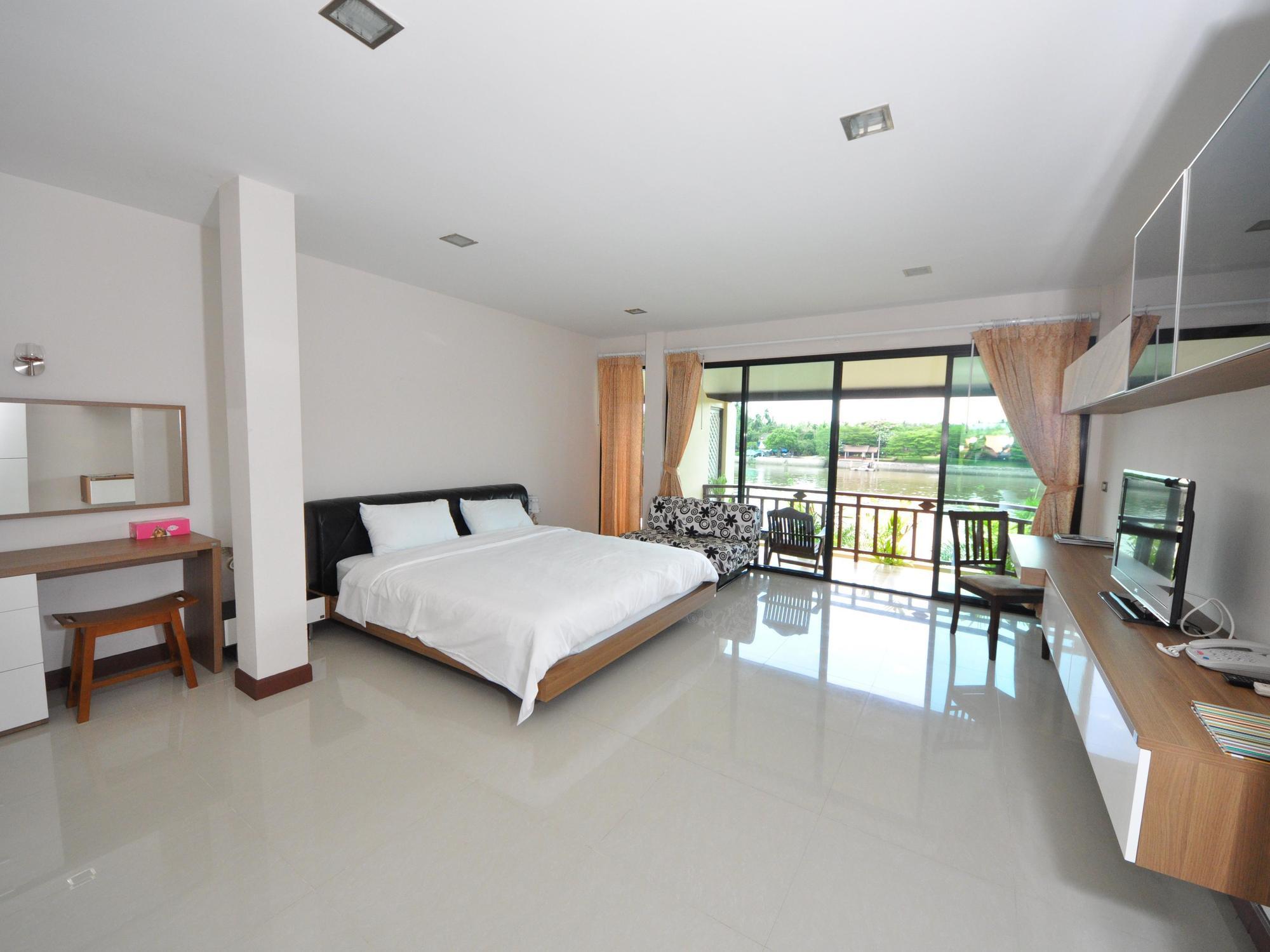 Maeklong Marina Resort Ratchaburi Екстер'єр фото